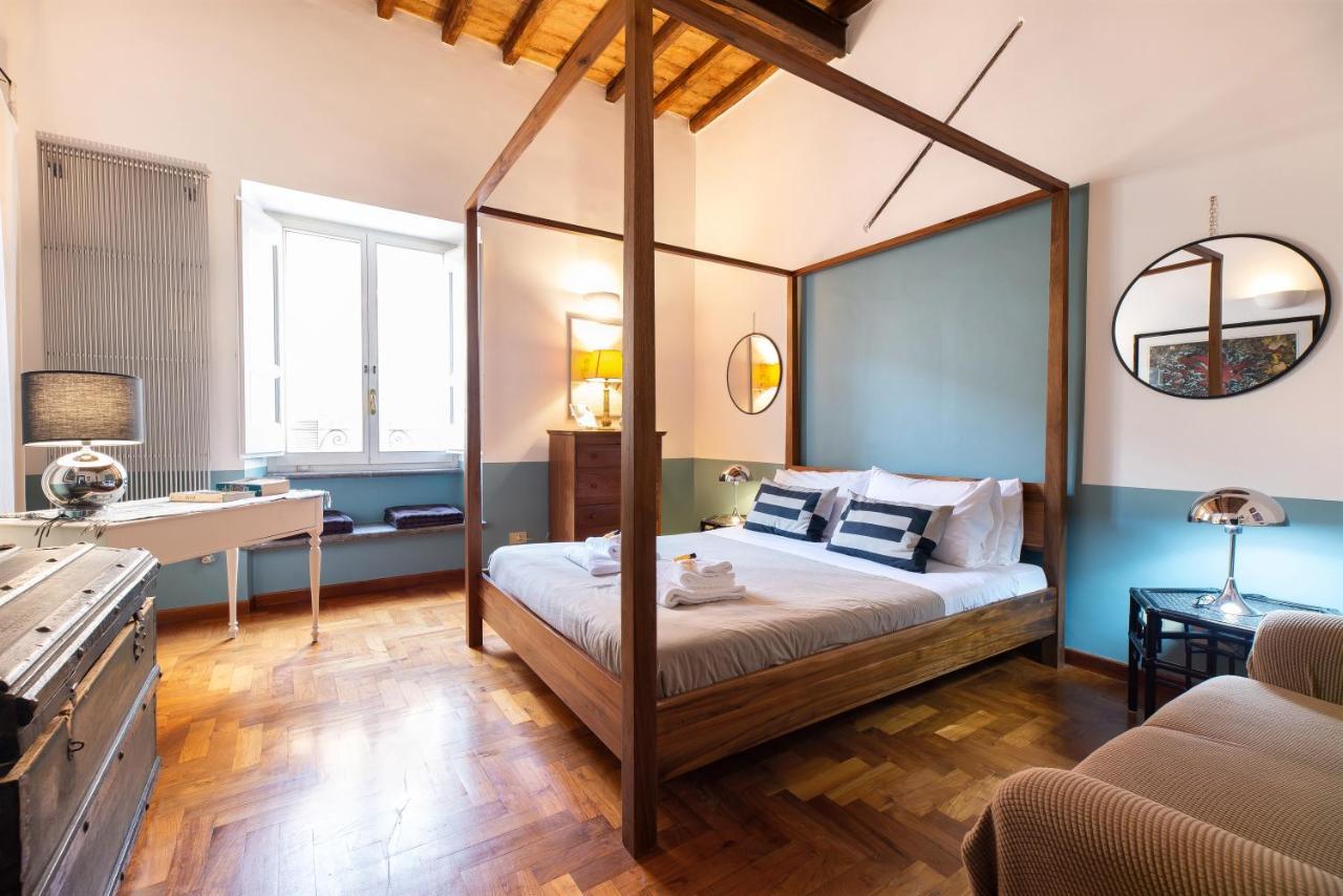 Via Del Teatro Pace Apartment *