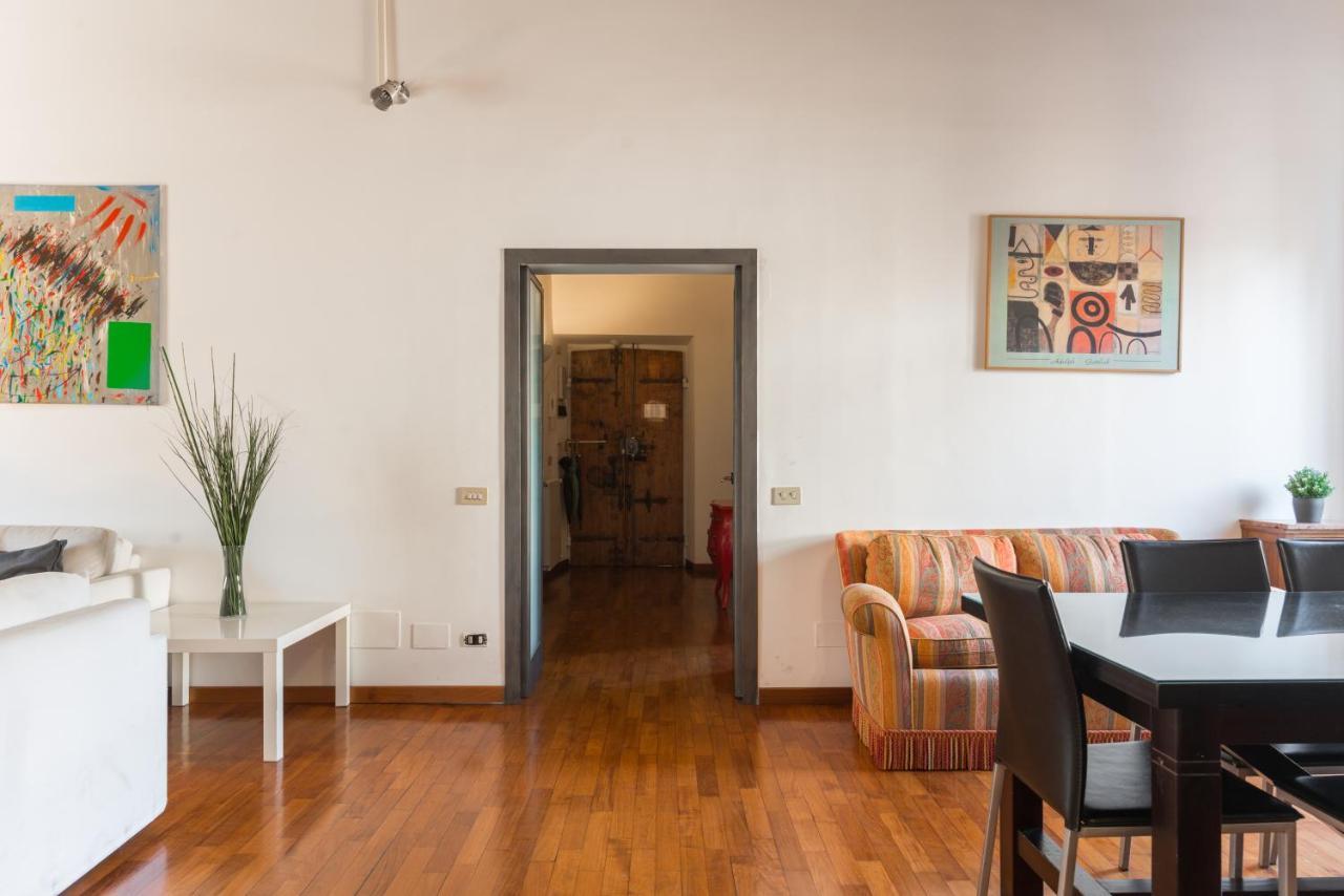 Via Del Teatro Pace Apartment