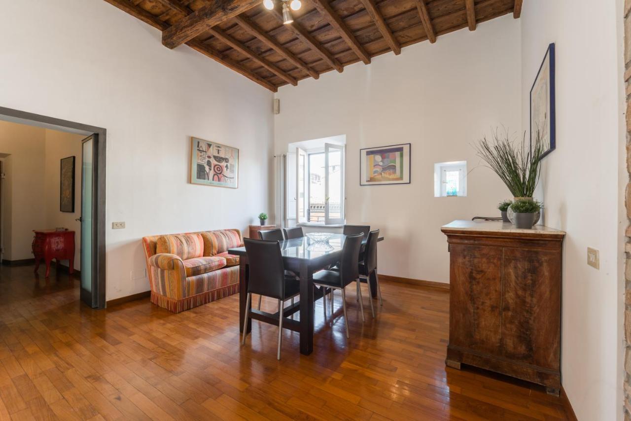 Apartment Via Del Teatro Pace Rome